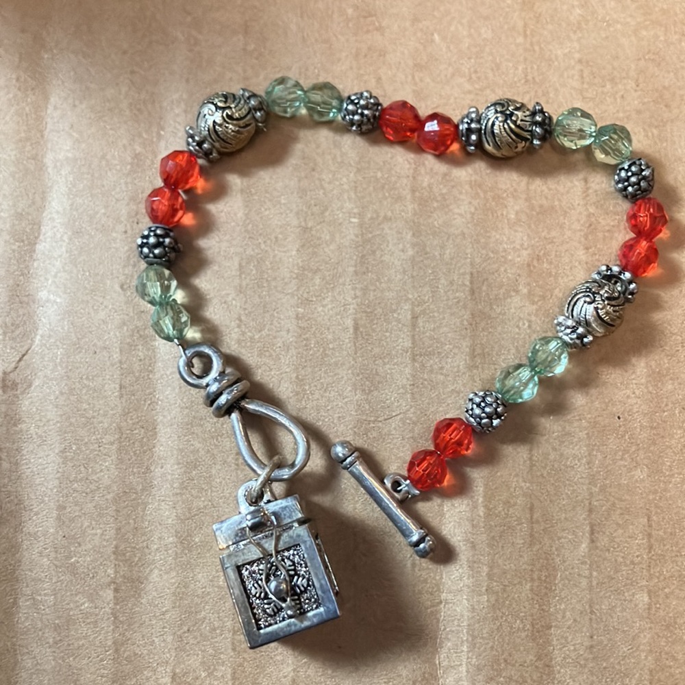 Holiday Christmas Bracelet Silver tone Present Locket Gift Box